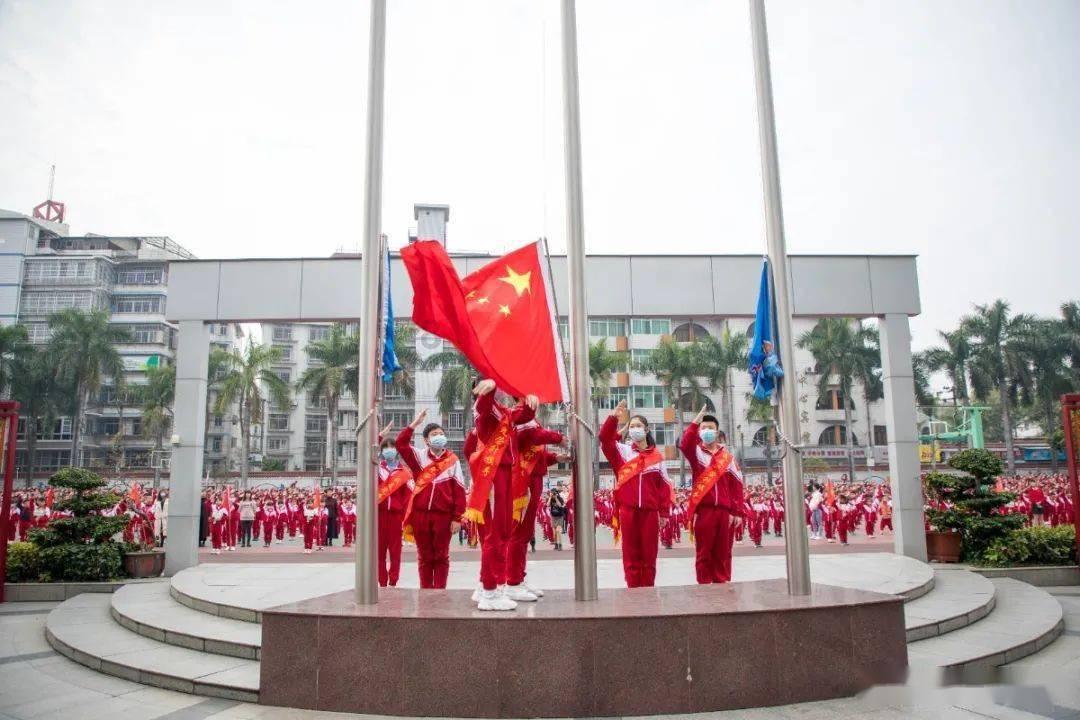 逃离无人大住宅